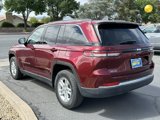 Used 2023 Jeep Grand Cherokee Laredo image 5