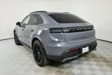 New 2025 Porsche Macan 4S Electric image 3