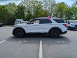 Used 2021 Ford Explorer Limited w/ Equipment Group 301A image 3