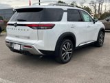 New 2025 Nissan Pathfinder Platinum w/ Cargo Package image 4