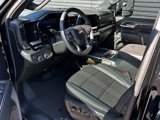 Used 2025 Chevrolet Silverado 3500 High Country w/ High Country Premium Package image 4
