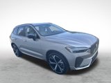 Used 2024 Volvo XC60 B5 Ultimate w/ Protection Package Premier image 3