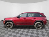 Used 2024 Jeep Grand Cherokee Limited w/ Black Appearance Package image 5
