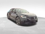 Used 2022 Volkswagen Passat 2.0T R-Line image 3