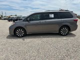 Used 2020 Toyota Sienna XLE image 6