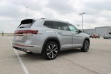 New 2025 Volkswagen Atlas SEL Premium R-Line image 2