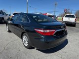 Used 2015 Toyota Camry LE image 5