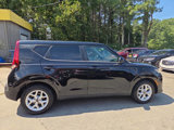 Used 2022 Kia Soul LX w/ Technology Package image 4