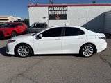 Used 2022 Toyota Camry LE image 4