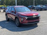 Used 2025 Chevrolet Trax LT w/ LT Convenience Package image 4