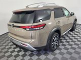 New 2025 Nissan Pathfinder Platinum w/ Cargo Package image 5