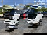 New 2025 Ford Expedition Platinum image 3