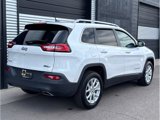 Used 2016 Jeep Cherokee Latitude image 3