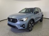 Used 2023 Volvo XC40 B5 Plus w/ Climate Package image 2