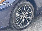 New 2025 Lexus ES 300h w/ Premium Package image 6