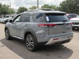 New 2025 Nissan Pathfinder Platinum image 5