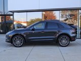 Certified 2025 Porsche Macan image 2