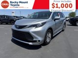 New 2025 Toyota Sienna XLE image 3