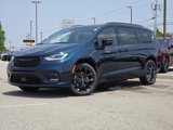 New 2025 Chrysler Pacifica Limited image 2