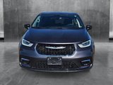Used 2023 Chrysler Pacifica Touring-L image 2