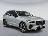 Used 2024 Volvo XC60 T8 Ultimate w/ Climate Package image 6
