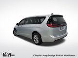 Used 2023 Chrysler Pacifica Touring-L image 3