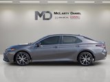 Used 2022 Toyota Camry SE image 3