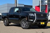 New 2025 Nissan Frontier SV w/ SV Convenience Package image 2