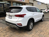 Used 2019 Hyundai Santa Fe SE image 2