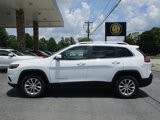 Used 2019 Jeep Cherokee Latitude w/ Popular Appearance Group image 3