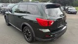 Used 2019 Nissan Pathfinder SL image 3