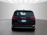 New 2025 Chrysler Pacifica Pinnacle image 4
