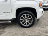 Used 2018 GMC Canyon Denali image 6