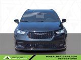 Used 2023 Chrysler Pacifica Touring-L w/ S Appearance Package image 2