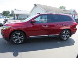 Used 2020 Nissan Pathfinder Platinum image 5