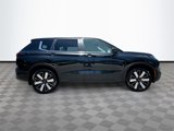 New 2025 Mitsubishi Outlander SE image 4