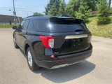 Certified 2022 Ford Explorer XLT w/ Equipment Group 202A image 2