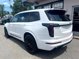 Used 2021 Cadillac XT6 Sport w/ LPO, ONYX Package image 2