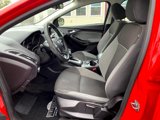 Used 2014 Ford Focus SE w/ SE Winter Package image 3