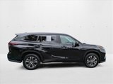 Used 2024 Toyota Highlander XLE image 4