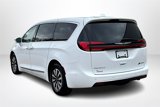 Used 2022 Chrysler Pacifica Limited image 4