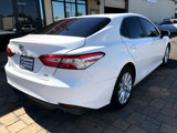 Used 2018 Toyota Camry LE image 2