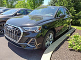 Certified 2024 Audi Q3 2.0T Premium w/ Convenience Package image 2