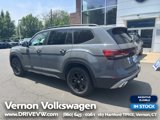New 2025 Volkswagen Atlas Peak Edition SE image 3