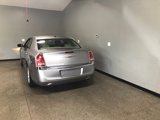 Used 2013 Chrysler 300 image 4