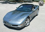 Used 2004 Chevrolet Corvette Coupe w/ Roof Package image 2