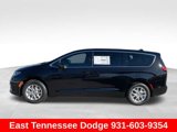 New 2025 Chrysler Pacifica Select image 4