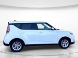 Used 2024 Kia Soul LX w/ Option Group 015 image 2