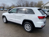 Used 2022 Jeep Grand Cherokee Laredo E image 3