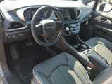 New 2025 Chrysler Pacifica Limited image 2